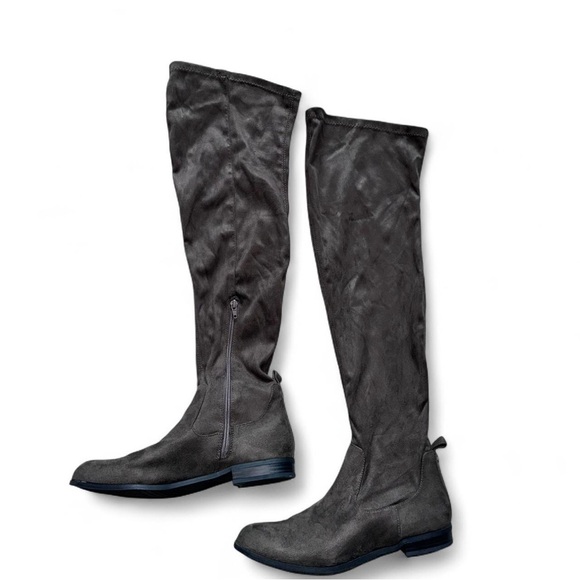 Reaction Kenneth Cole Gray Over the Knee Boots - Picture 2 of 9